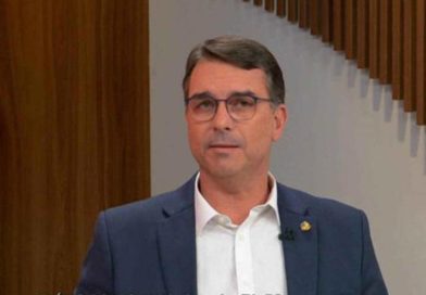 Flávio Bolsonaro receberá título de cidadão honorário de Belo Horizonte