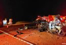 Vereador, esposa e filho morrem em colisão de carro com caminhão no interior de Goiás