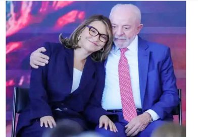 Lula e Janja torram R$ 676 milhões em viagens só em 2026: Ostentação paga pelo povo sofrido brasileiro