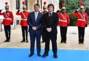 Milei recebe Ordem do Ipiranga de Tarcísio antes de participar de convenção do PL em SP