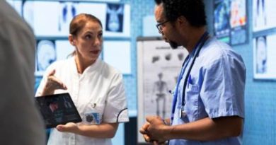 Crescimento no uso da IA molda nova geração de alunos de medicina no Brasil