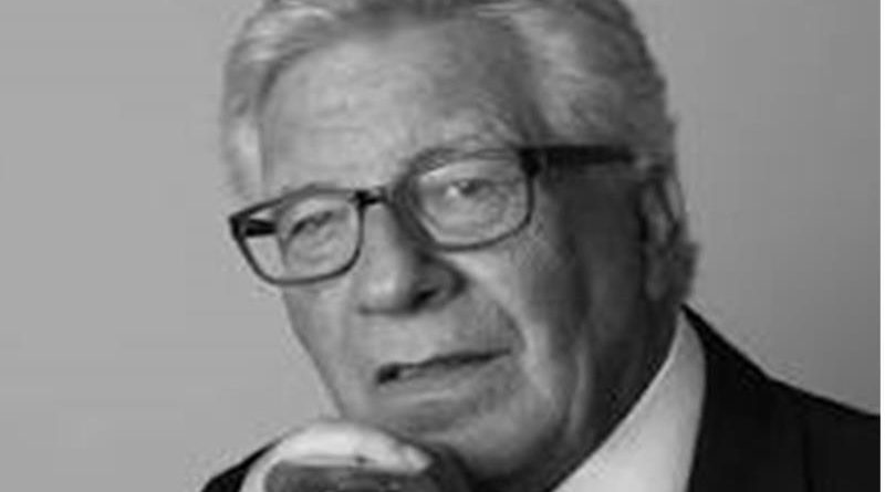 Morre Peppino di Capri, ícone da música italiana, aos 86 anos